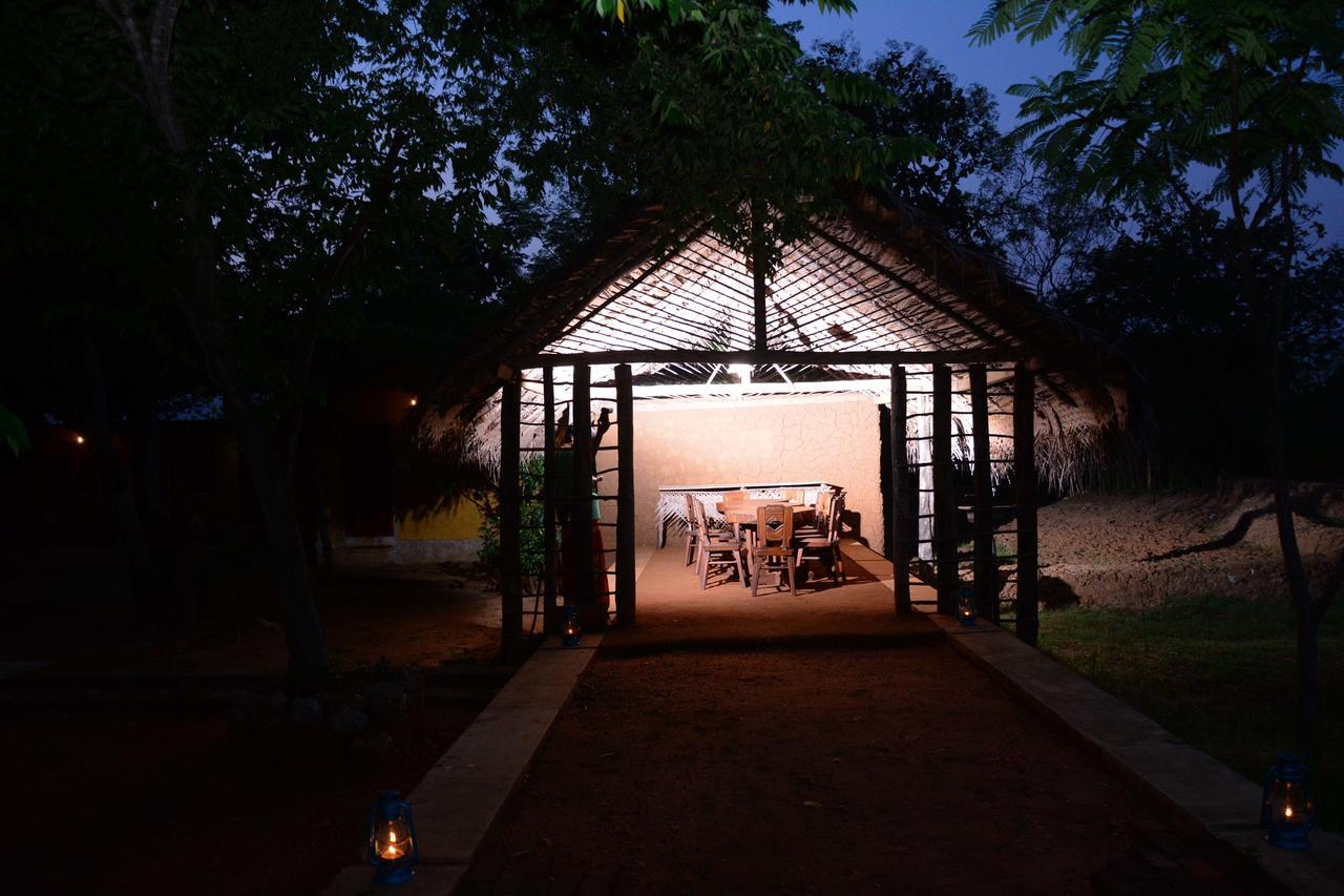 Castle Rock Sigiriya Hotel Kibissa Exterior foto