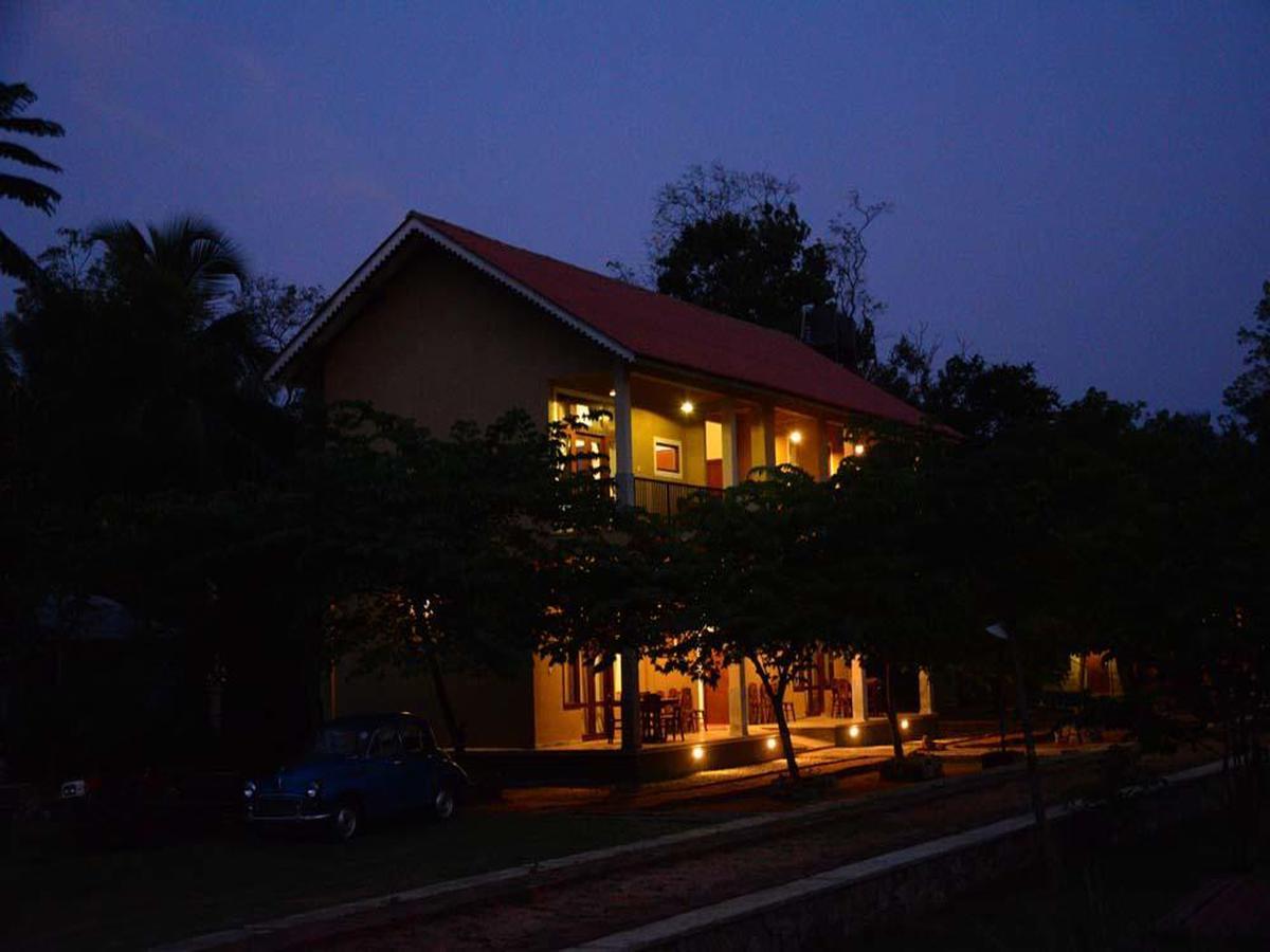 Castle Rock Sigiriya Hotel Kibissa Exterior foto