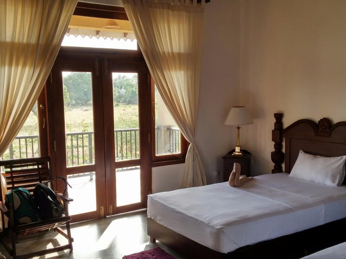 Castle Rock Sigiriya Hotel Kibissa Exterior foto