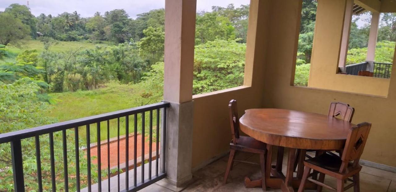 Castle Rock Sigiriya Hotel Kibissa Exterior foto